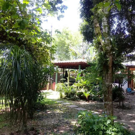 Lindas Suites A Uma Quadra Da Praia E Centro-2